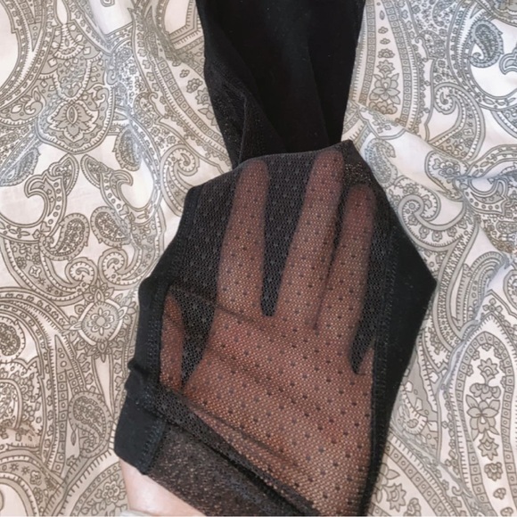 Long Athleta leggings with mesh - Picture 3 of 4